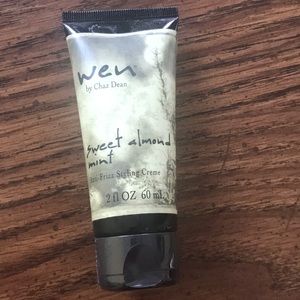 New Wen Sweet Almond Mint Anti-Frizz Styling Creme